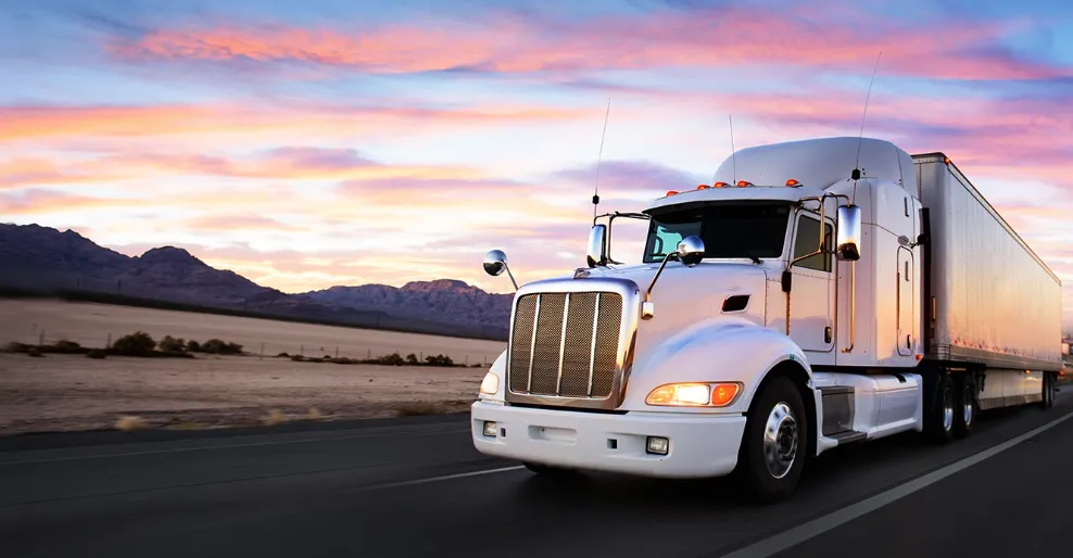 Explore the Leading Commercial Truck Insurance Providers in the US for 2025